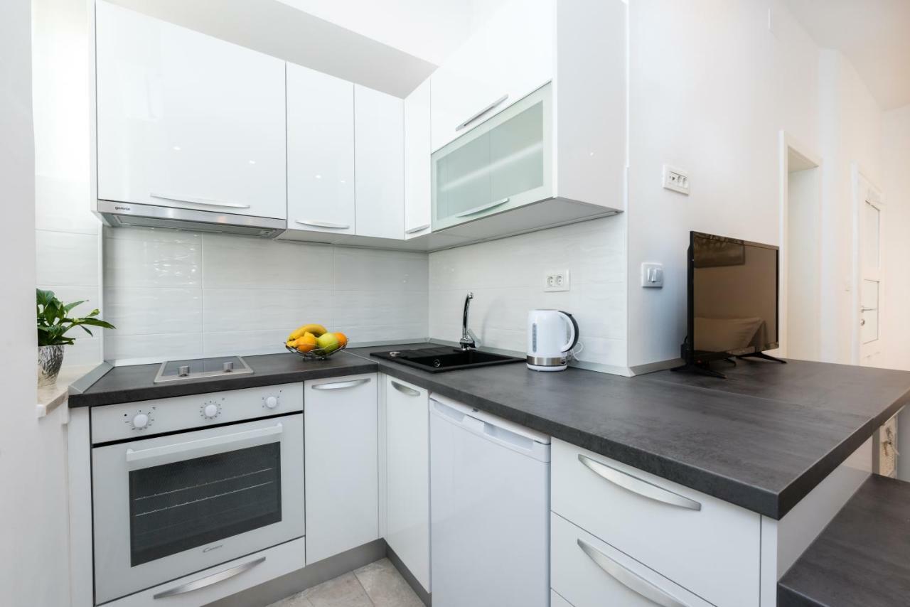 Apartment Matea Split Buitenkant foto