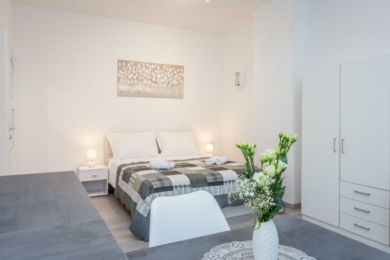 Apartment Matea Split Buitenkant foto